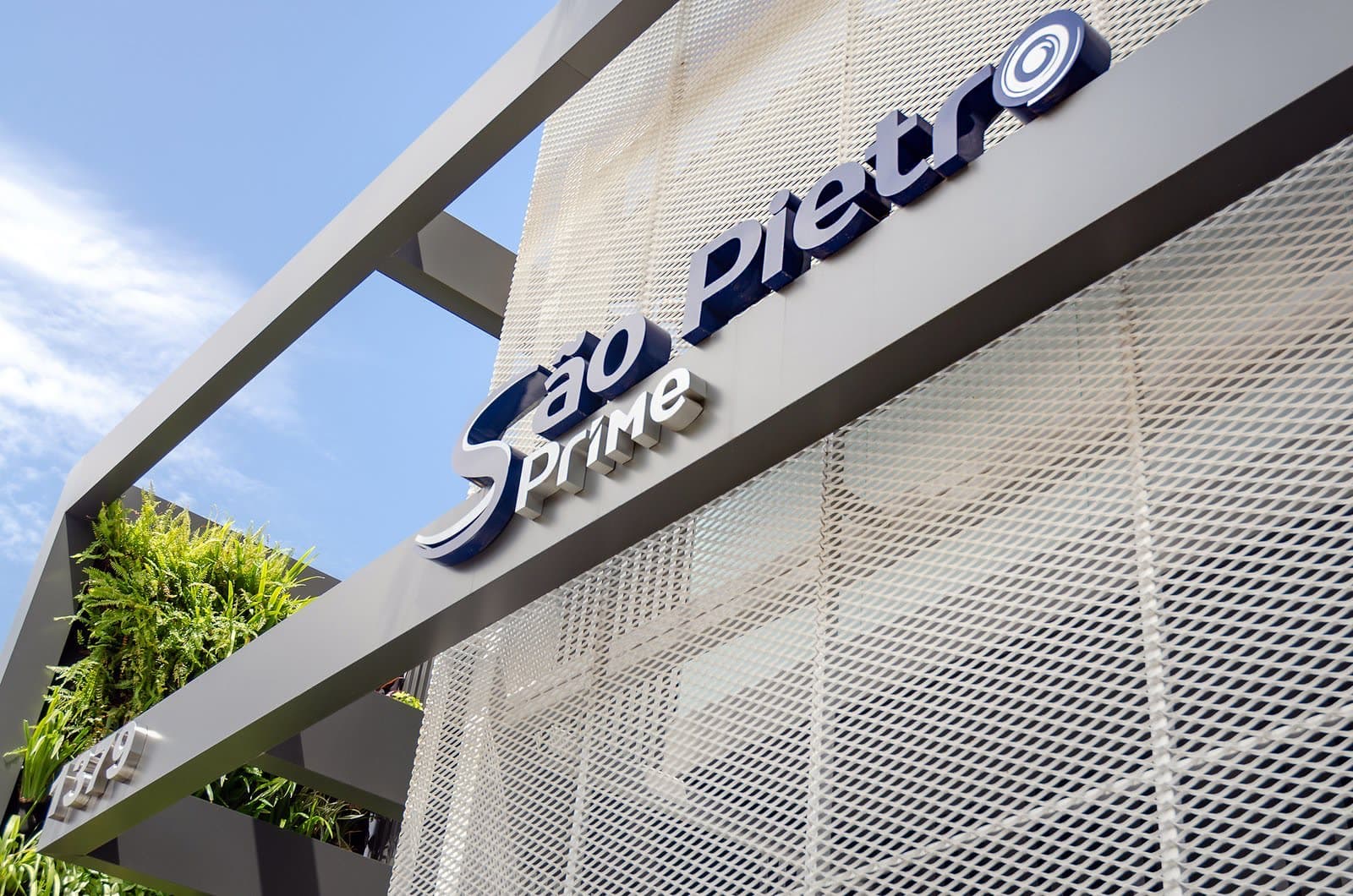 São Pietro Prime, Fachada